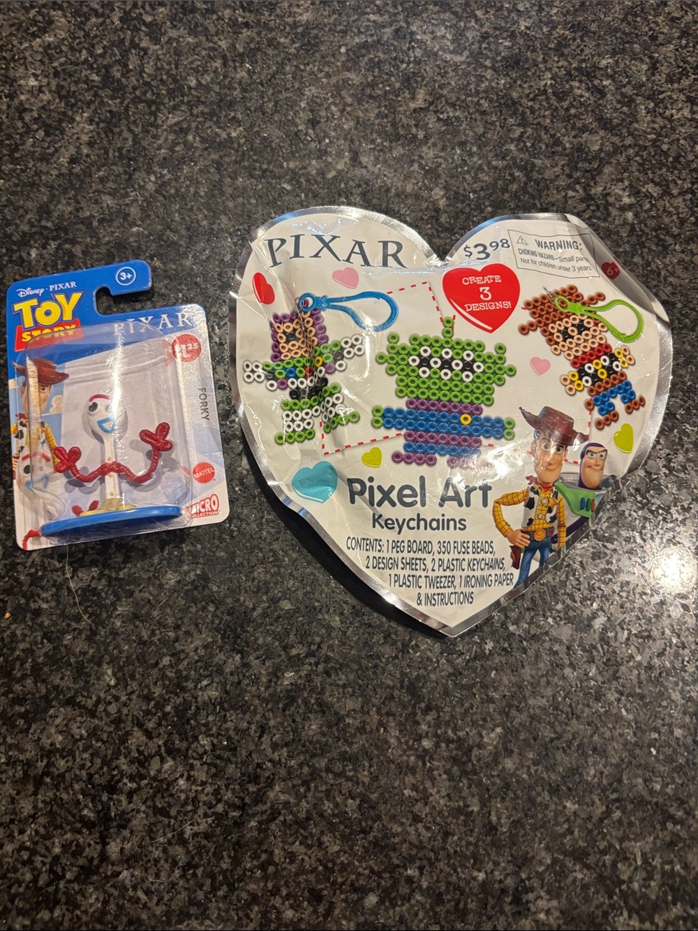 Toy Story Pixel Art Keychains - Green & Multicolor && Toy Story Pixar “forky”